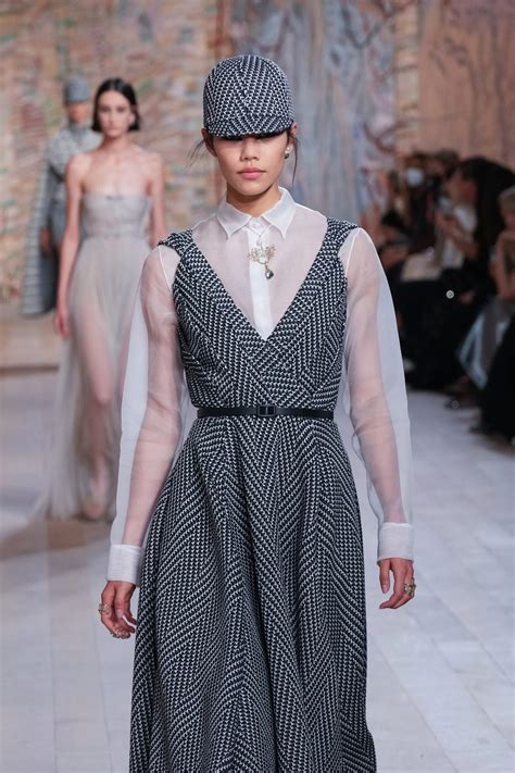 christian dior look